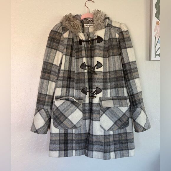 Miss Selfridge Jackets & Blazers - ASOS Miss Selfridge Gray Plaid Pea Coat with Faux Fur Trim Hood Size 8